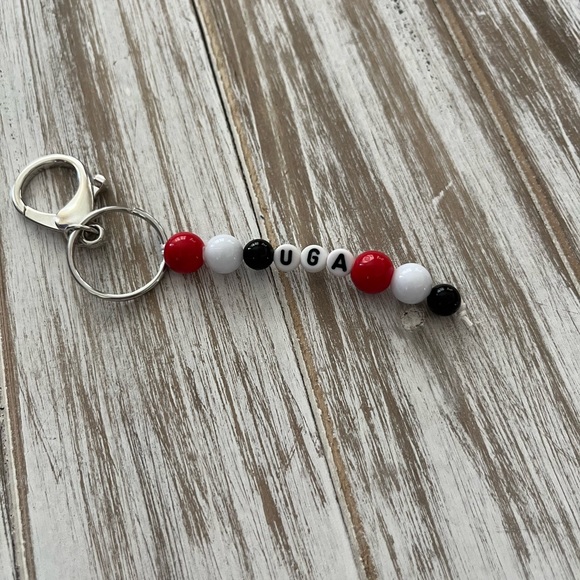 College Keychains - Picture 1 of 7